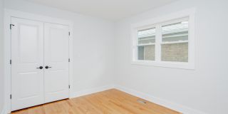 5509 N Central Avenue Gallery 9