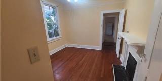 815 DUBLIN Street Gallery 3