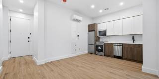 379 Hawthorne Street Gallery 2