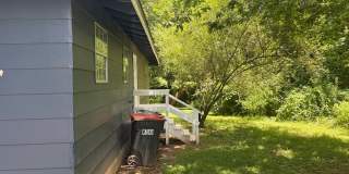 3 bedroom and 1 bathroom house- $1000 move-in special Gallery 4