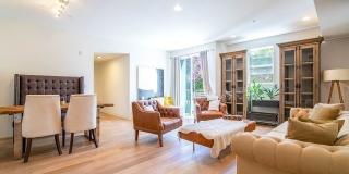 436 S Virgil Ave unit: 206 Gallery 1