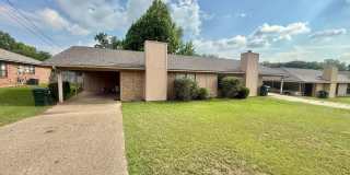 3-bed/2-bath near Paluxy/Grande! Gallery 1