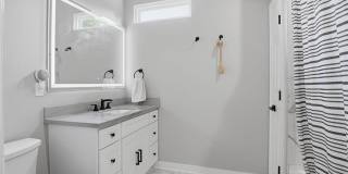 9134 PEACH Street Gallery 11