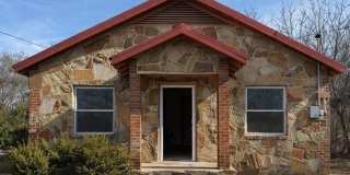 519 Hutchinson Street Gallery 1