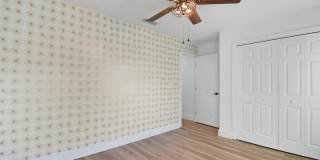101 Azalea Rd Gallery 20