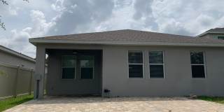 Beautiful 4/3 with fenced yard in Hunters Creek! Available August 2026 Gallery 17