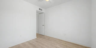 935 W SANTA CRUZ Drive Gallery 20