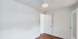 423 S CARLISLE Street Gallery 20