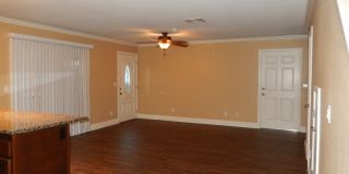 GORGEOUS TOWNHOME 3 BR, 2.5 BA, 2 CAR GARAGE Gallery 10