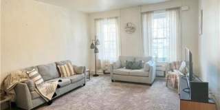 Bright 2BR + Bonus Room | Private Driveway | Center City Allentown Gallery 1
