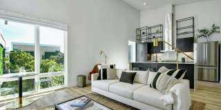 Botanica Oak Hills Gallery 6