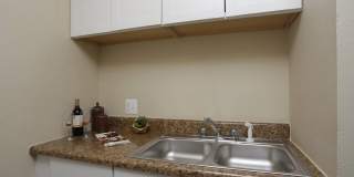 Broadmoor Apartments at West Columbia Gallery 18