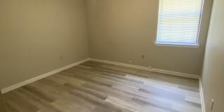 105 Maid Marian Ct Gallery 21