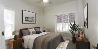 The Novelist Gallery 9