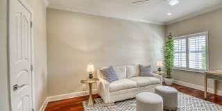 2245 Monet Road Gallery 23