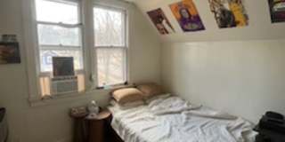 SUMMER SPECIAL!! - 5 BR / 2 BA - Available AUGUST 2026! Gallery 18