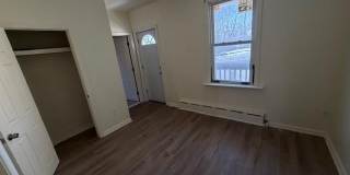 231 3RD Street Gallery 11