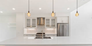 Gorgeous 4 Story Townhome Available in the Highly Desired 17 West Community! Gallery 10