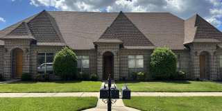 4404 Montgomery Road Gallery 1