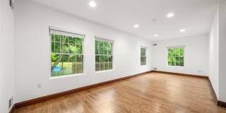 385 Livingston Street Gallery 11