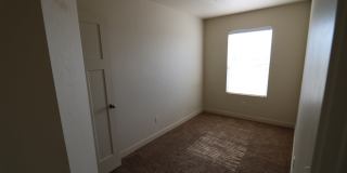 Beautiful 3 bed 2.5 bath townhome in Vineyard Gallery 9