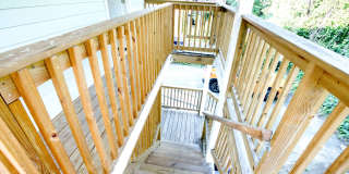 Lovely 3 Bedroom 1 Bathroom - 1st Floor with/ Washer and Dryer Gallery 83