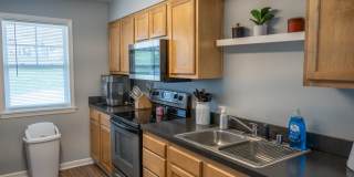 Yugo Lexington Campus Court Gallery 26