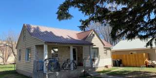Quiet Corner Lot House with Large Backyard Gallery 1