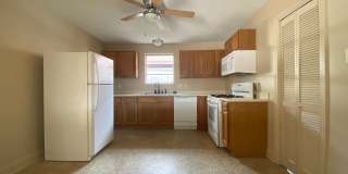 2009 Athania Pkwy Gallery 2