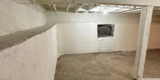 32nd Ave Gallery 18