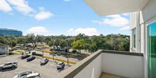 406 S CEDAR AVENUE Gallery 35