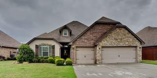 4 Bedroom 2.5 Bath Home in Moore Schools Gallery 3