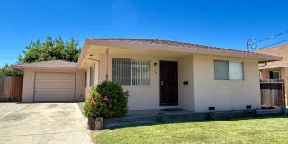 2 Bedroom, 1 Bath Home Gallery 1