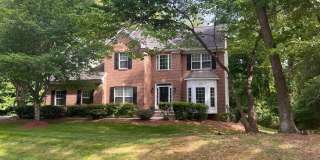 5709 GREENVIEW Lane Gallery 1