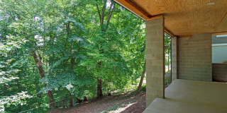 Spacious Pet-Friendly 4BR Home Near Downtown & UVA Gallery 28