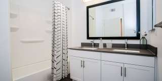 Newport Village Apartments Gallery 13