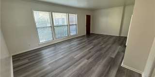 337 S Occidental Boulevard Gallery 9