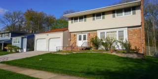 32 Eileen Way Gallery 2