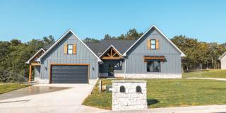 3 Bedroom/2 Bath Available in August Gallery 1