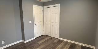 3212 Hollyhock Hill Gallery 20