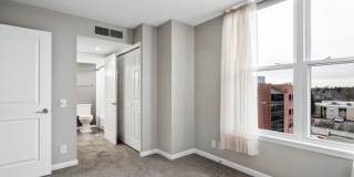 Available NOW! 1 Bedroom 1 Bath Beautiful Condo in Denver! Gallery 14