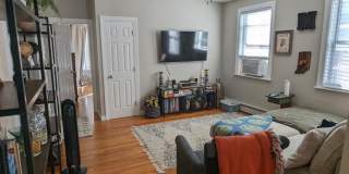 9 Vinton St. Gallery 7