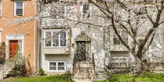 Bright and Beautiful - 3Bedroom/3.5Bathroom Gallery 1