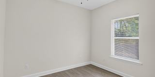 Beautiful 4-Bedroom Move-In Ready Home in the Heart of Little Rock Gallery 8