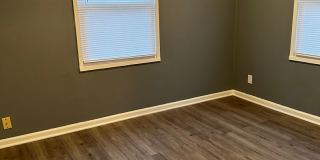 Cozy 2-Bedroom Duplex For Rent Gallery 8