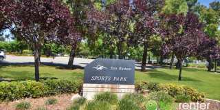 Beautiful 4 Bedroom Windemere Home on Corner Lot Gallery 8