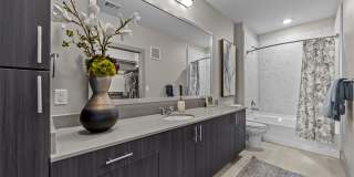 Harbor Hill Gallery 10