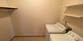 Large 3 Bed Home with Office, Fenced Yard, and Lawn Service! Gallery 25