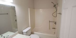 Spacious 3 bedroom duplex with 2.5 baths. Gallery 28