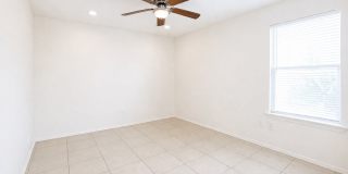 3307 Magdalena St Gallery 8